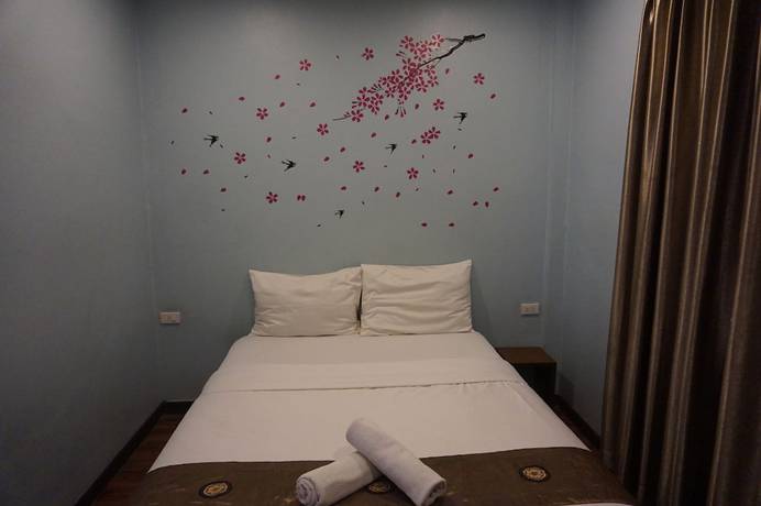 Imagen de la habitación del Hotel Queens, Chum Phae. Foto 8