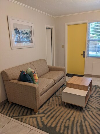 Imagen general del Hotel Queens Court, Demere Park. Foto 4