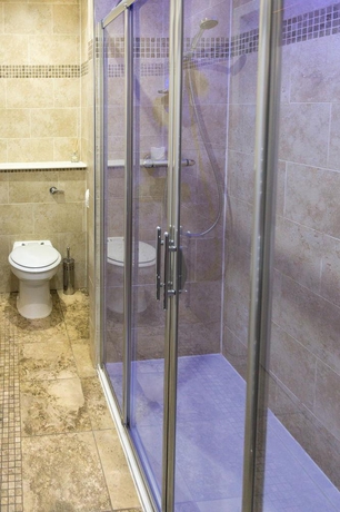 Imagen general del Hotel Queens Guest House. Foto 13
