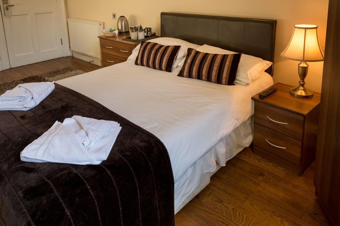 Imagen general del Hotel Queens Guest House. Foto 14