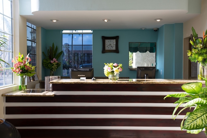 Imagen de los interiores del Hotel Queens Inn Anaheim. Foto 12