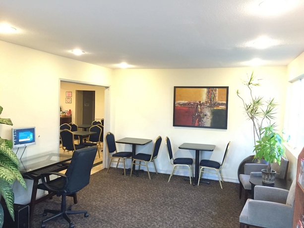 Imagen de los interiores del Hotel Queens Inn Anaheim. Foto 14