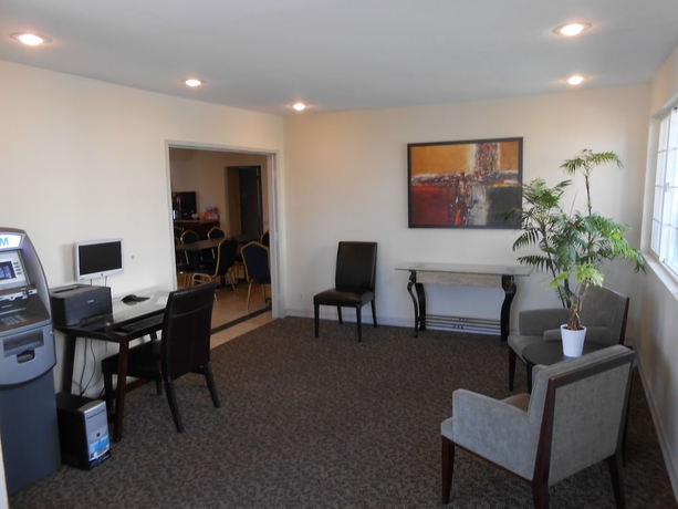 Imagen de los interiores del Hotel Queens Inn Anaheim. Foto 15