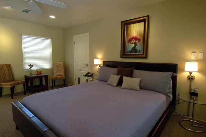 Imagen de la habitación del Hotel Queen\'s Inn By the River. Foto 10