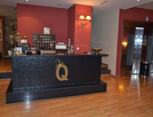 Imagen general del Hotel Queens Leriotis Hotel. Foto 11