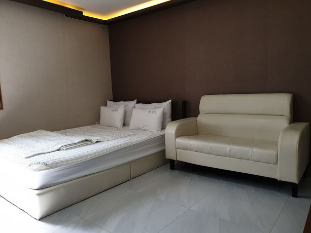 Imagen de la habitación del Hotel Queens Motel Jinju. Foto 5