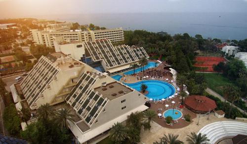 Imagen general del Hotel Queen\'s Park Goynuk - All Inclusive. Foto 1