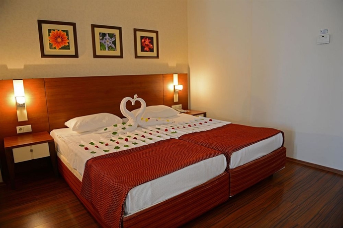 Imagen de la habitación del Hotel Queen's Park Le Jardin - All Inclusive. Foto 8