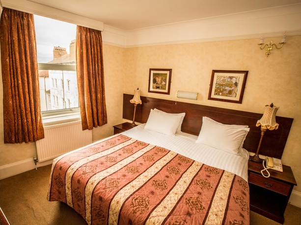 Imagen de la habitación del Hotel Queen's Portsmouth. Foto 7
