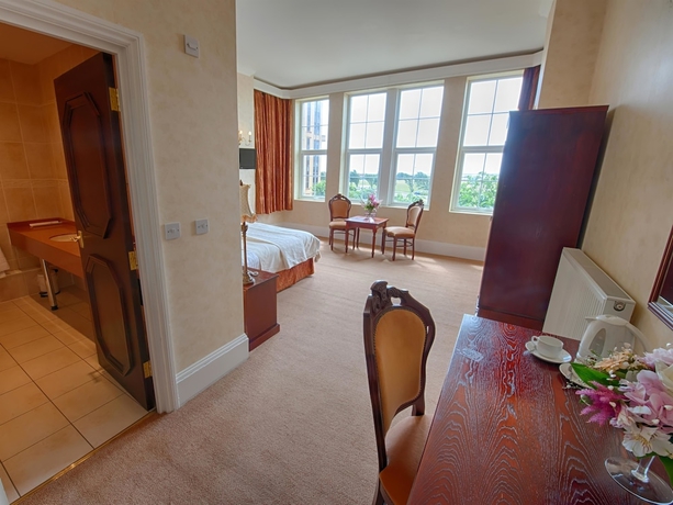 Imagen de la habitación del Hotel Queen's Portsmouth. Foto 12