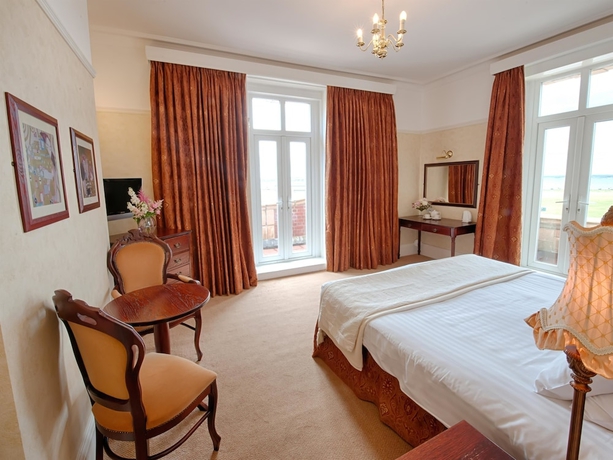 Imagen de la habitación del Hotel Queen's Portsmouth. Foto 16