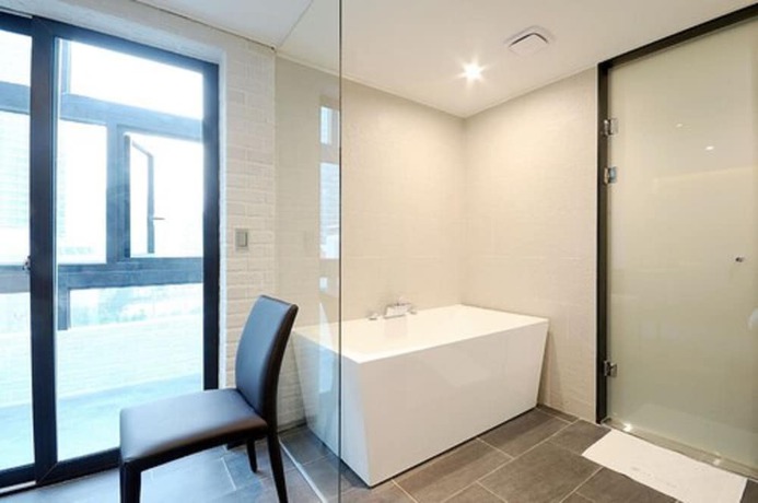 Imagen de la habitación del Hotel Queens Seomyeon Busan. Foto 14