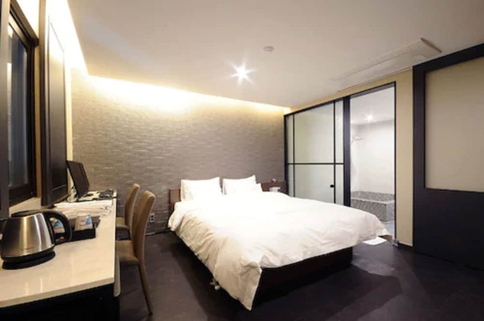 Imagen de la habitación del Hotel Queens Seomyeon Busan. Foto 18