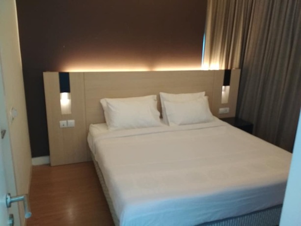 Imagen de la habitación del Hotel Queens Service Suite At Swiss Garden Residences. Foto 15