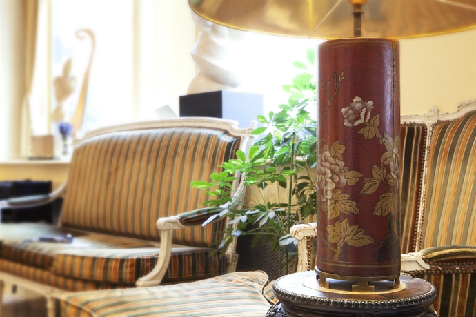 Imagen de los interiores del Hotel Queens, Trocadero. Foto 13