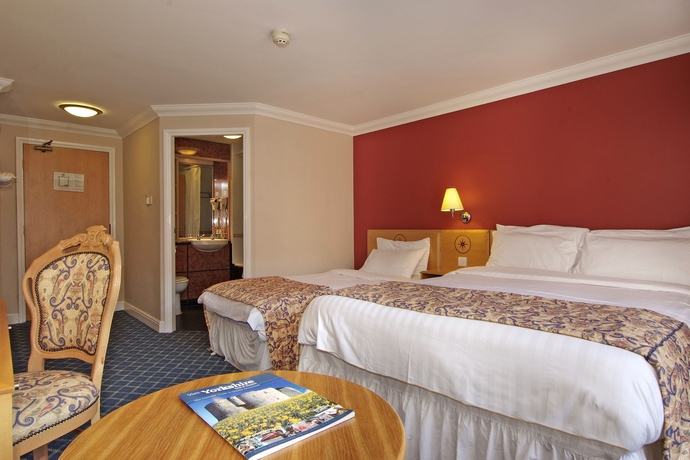 Imagen de la habitación del Hotel Queens, York. Foto 11