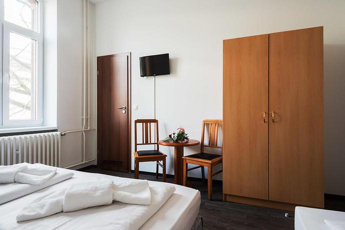 Imagen de la habitación del Hotel Queenspark. Foto 5