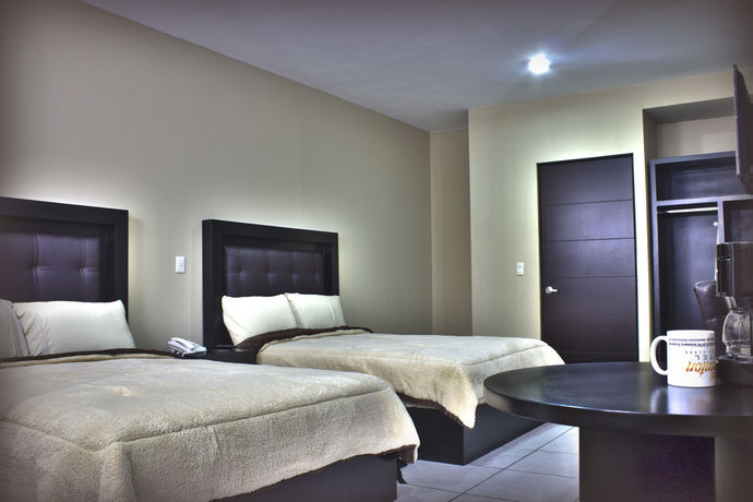 Imagen de los interiores del Hotel Queenton. Foto 15
