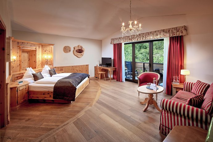 Imagen de la habitación del Hotel Quelle Nature Spa Resort. Foto 8