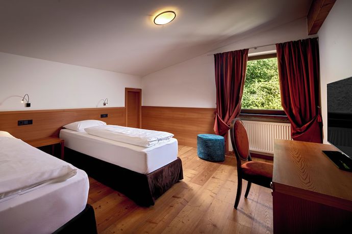 Imagen de la habitación del Hotel Quelle Nature Spa Resort. Foto 11