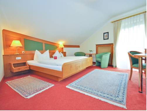 Imagen de la habitación del Hotel Quellenhof, Bad Wiessee. Foto 3