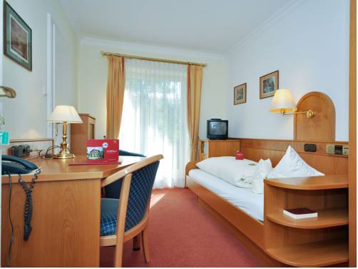 Imagen de la habitación del Hotel Quellenhof, Bad Wiessee. Foto 10