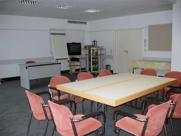 Imagen general del Hotel Quellenhof, Baden Baden. Foto 4