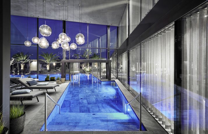 Imagen de la piscina del Hotel Quellenhof Luxury Resort Lazise. Foto 17