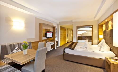 Imagen de la habitación del Hotel Quellenhof Luxury Resort Passeier. Foto 4