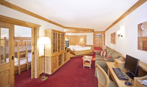 Imagen de la habitación del Hotel Quellenhof Luxury Resort Passeier. Foto 11