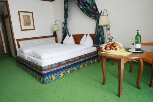 Imagen de la habitación del Hotel Quellness Und Golfhotel Fuerstenhof. Foto 3
