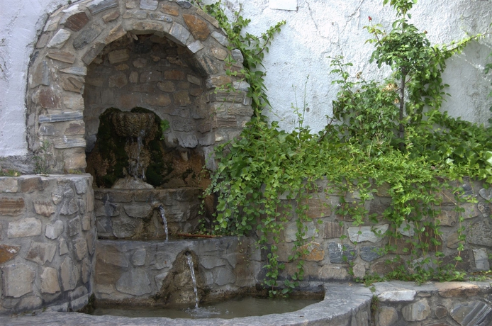 Imagen general del Hotel Quentar. Foto 6