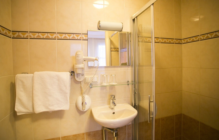 Imagen de la habitación del Hotel Quentin Amsterdam. Foto 5