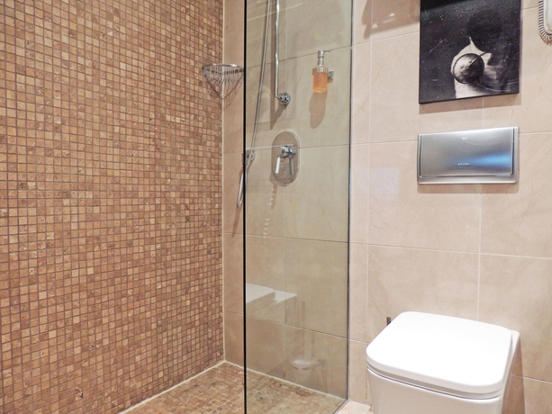 Imagen de la habitación del Hotel Quentin Design. Foto 2