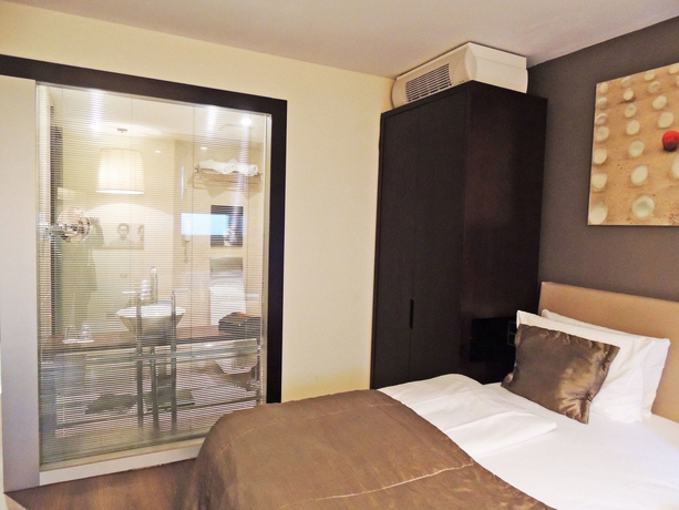 Imagen de la habitación del Hotel Quentin Design. Foto 4