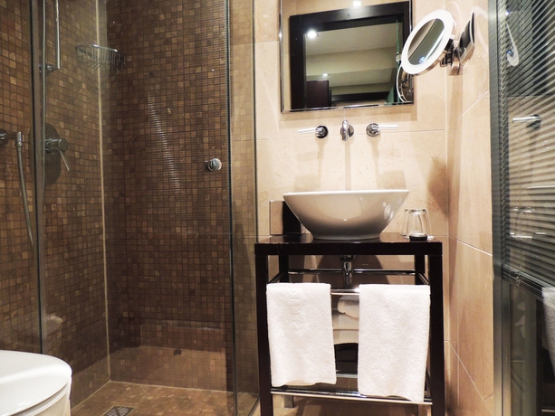 Imagen de la habitación del Hotel Quentin Design. Foto 11