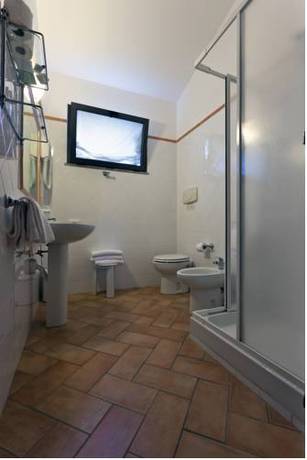 Imagen de la habitación del Hotel Querciolaie. Foto 7
