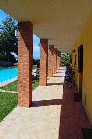 Imagen de la habitación del Hotel Querciolaie. Foto 16