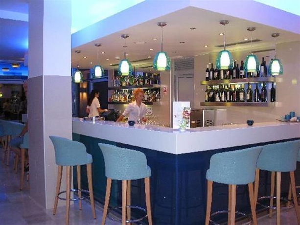 Imagen general del Hotel Quercus, DRVENIK. Foto 3