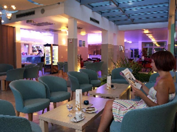 Imagen general del Hotel Quercus, DRVENIK. Foto 14