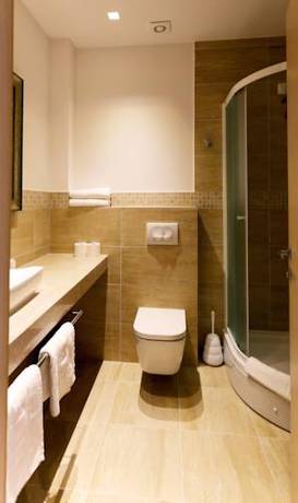 Imagen de la habitación del Hotel Quercus, Medjugorje. Foto 10