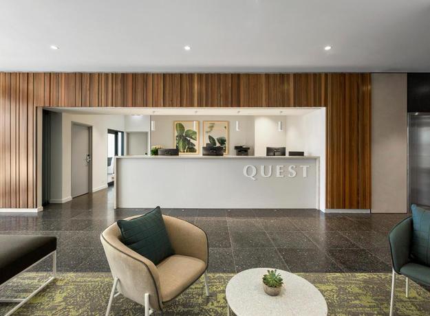 Imagen de los interiores del Hotel Quest Burwood East. Foto 9
