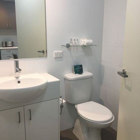 Imagen de la habitación del Hotel Quest Cheltenham. Foto 2
