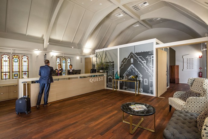 Imagen de los interiores del Hotel Quest East Perth. Foto 19