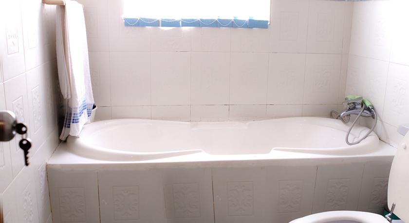 Imagen general del Hotel Quest Lodge. Foto 2