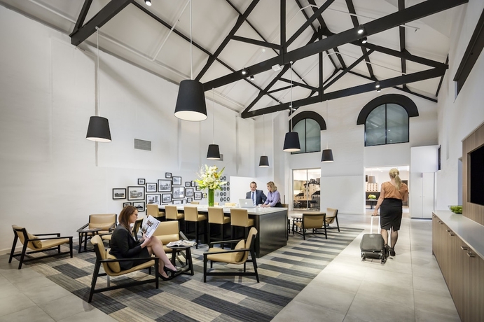 Imagen de los interiores del Hotel Quest Newcastle West. Foto 16