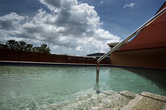 Imagen de los exteriores del Hotel Quest Palmerston. Foto 13