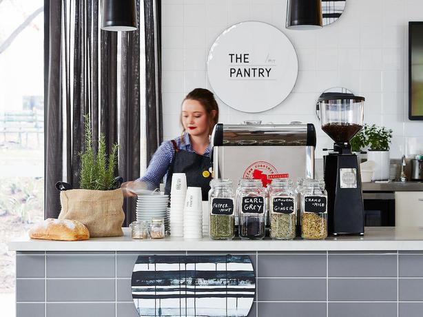 Imagen del bar/restaurante del Hotel Quest Schaller Hotel. Foto 7