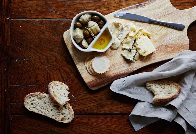 Imagen del bar/restaurante del Hotel Quest Schaller Hotel. Foto 11