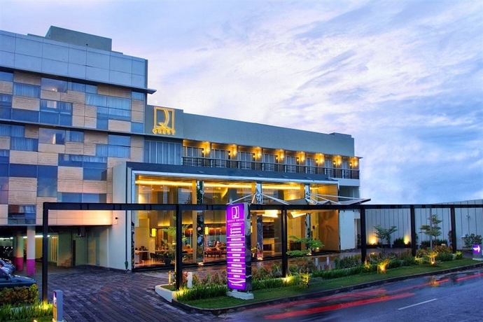 Imagen general del Hotel Quest Simpang Lima - Semarang By Aston. Foto 1